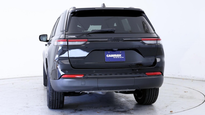 2023 Jeep Grand Cherokee Altitude 6
