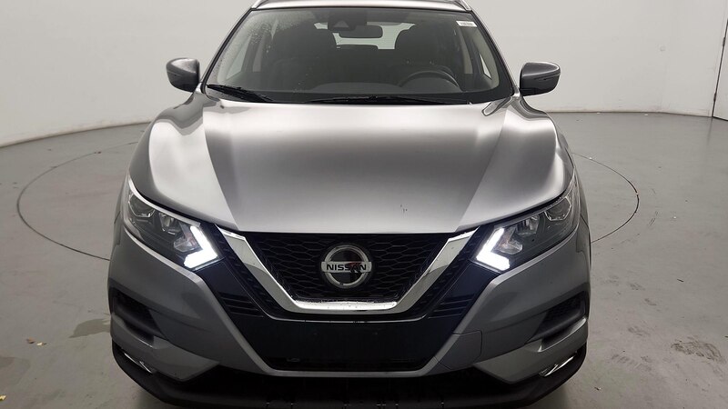 2021 Nissan Rogue Sport SV 2