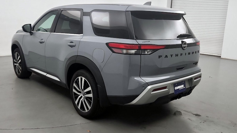 2023 Nissan Pathfinder Platinum 7