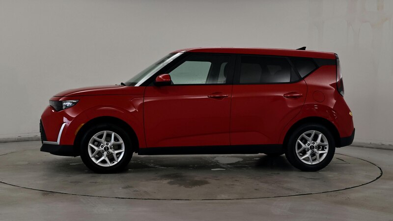 2023 Kia Soul LX 3