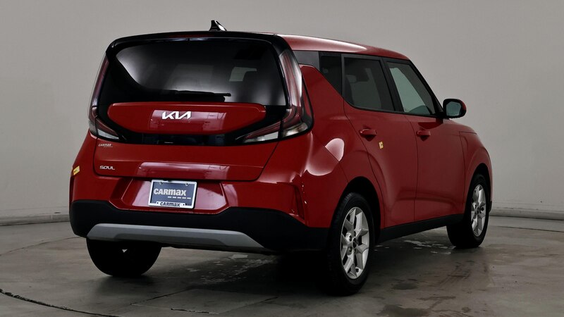 2023 Kia Soul LX 8