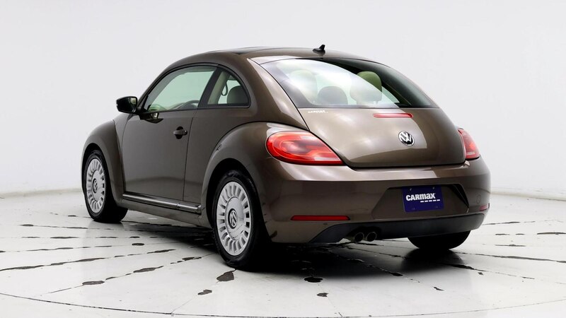 2015 Volkswagen Beetle  2