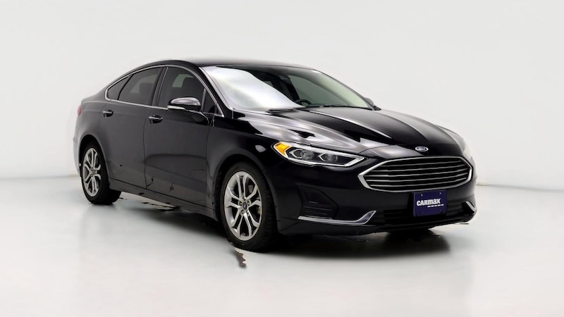 2019 Ford Fusion SEL Hero Image