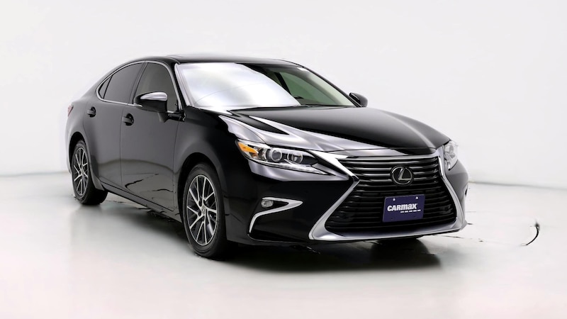 2017 Lexus ES 350 Hero Image