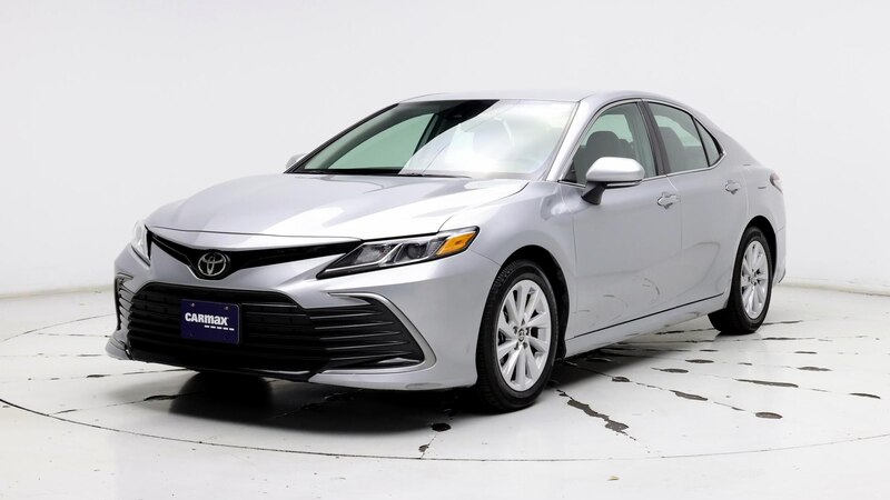 2022 Toyota Camry LE 4