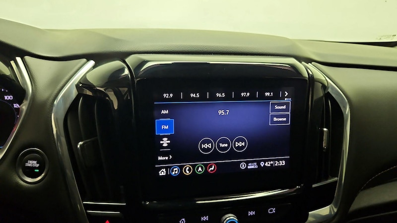 2020 Chevrolet Traverse Premier 14