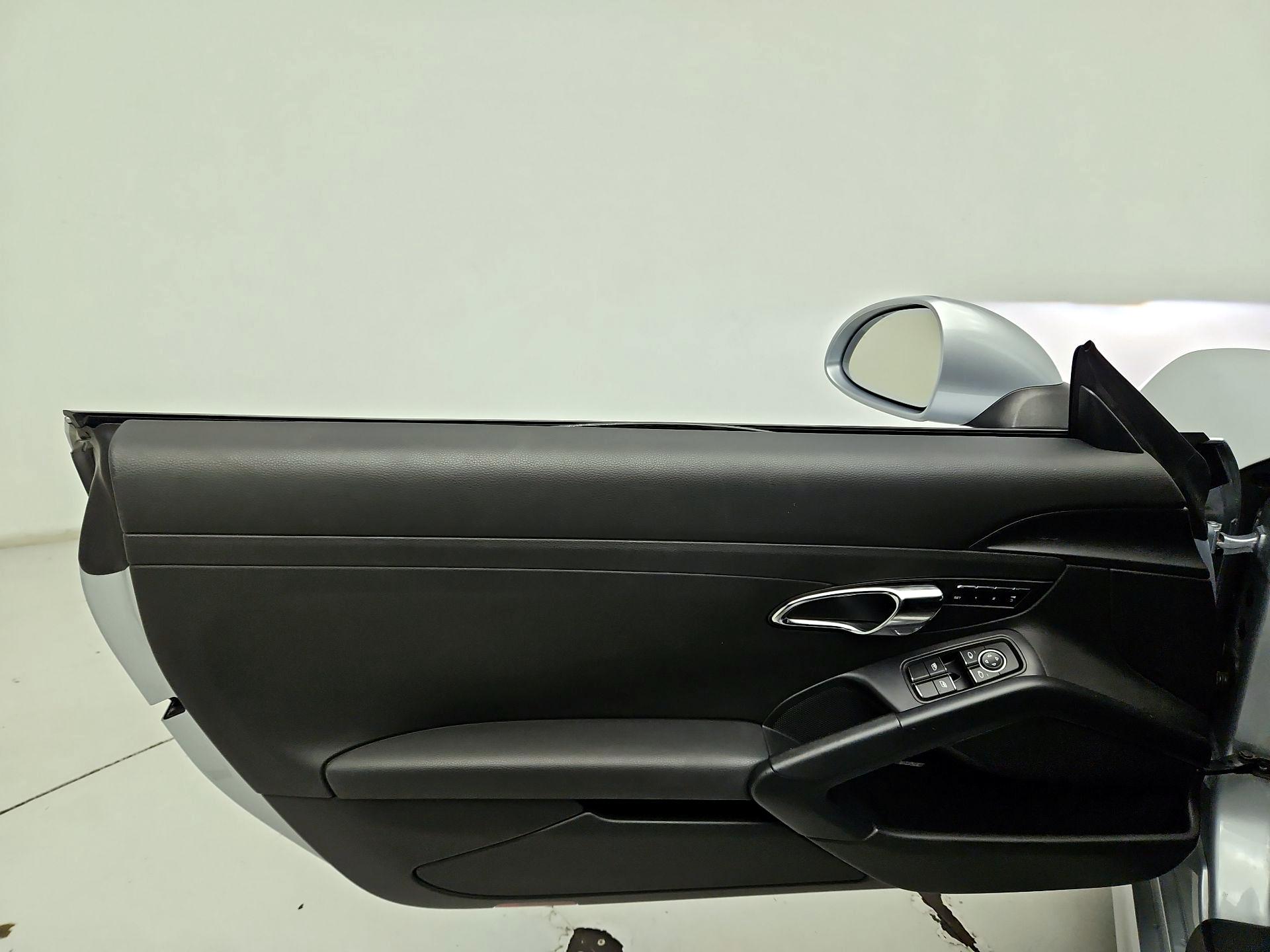 Thumbnail: 2014 Porsche Boxster - 12