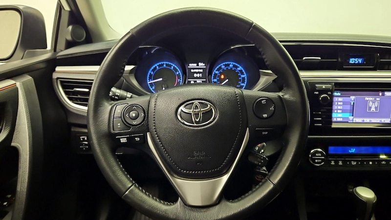 2015 Toyota Corolla S 10