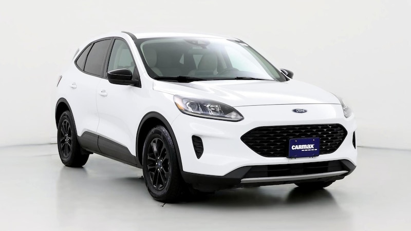 2020 Ford Escape SE Hero Image