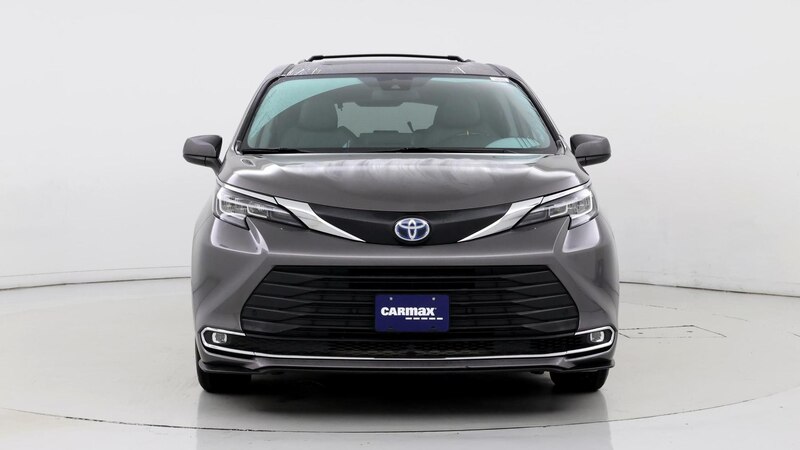 2021 Toyota Sienna XLE 5