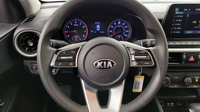 2021 Kia Forte FE 10