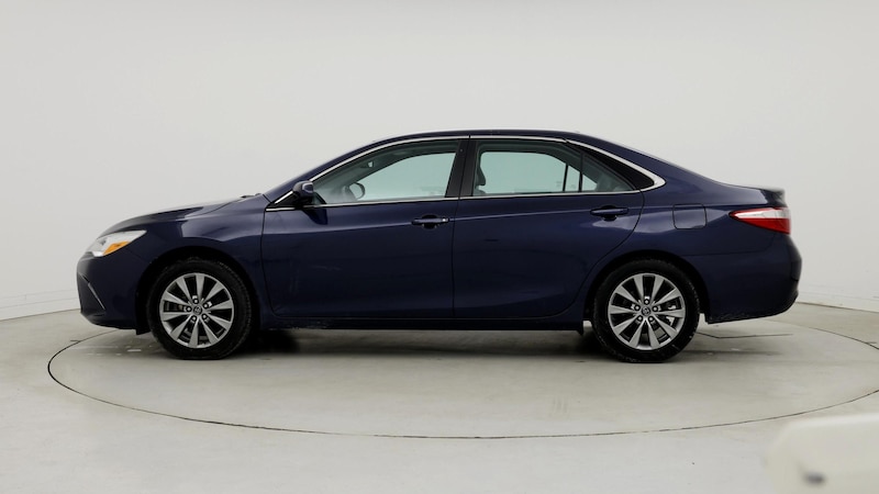 2016 Toyota Camry XLE 3