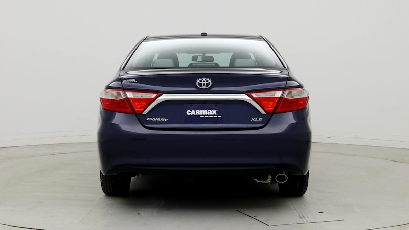 2016 Toyota Camry XLE 6