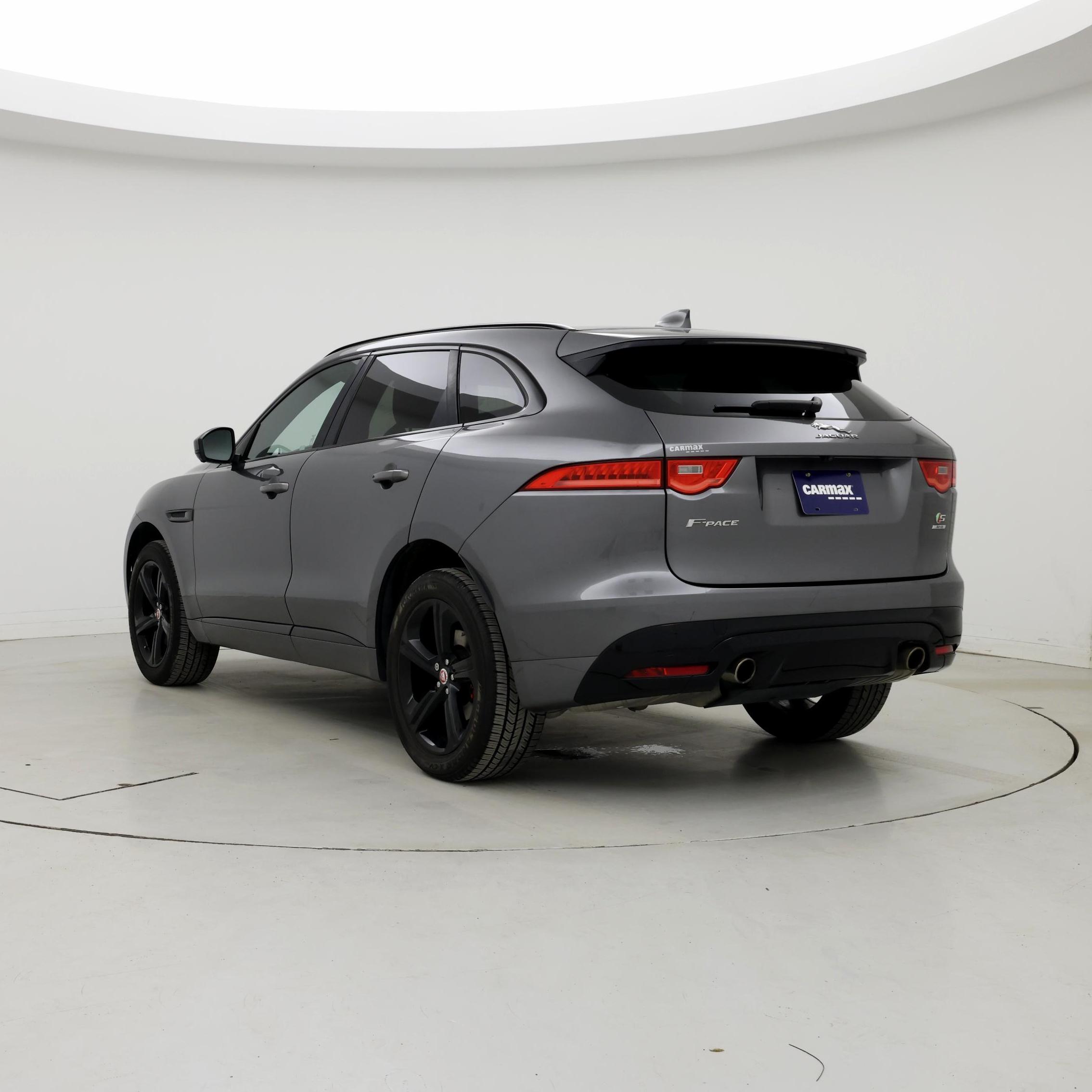 Thumbnail: 2019 Jaguar F-Pace - 2