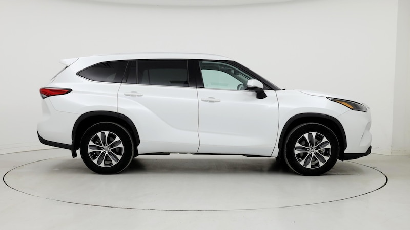 2022 Toyota Highlander XLE 7