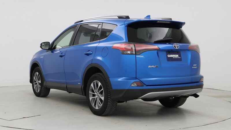 2017 Toyota RAV4 XLE 2