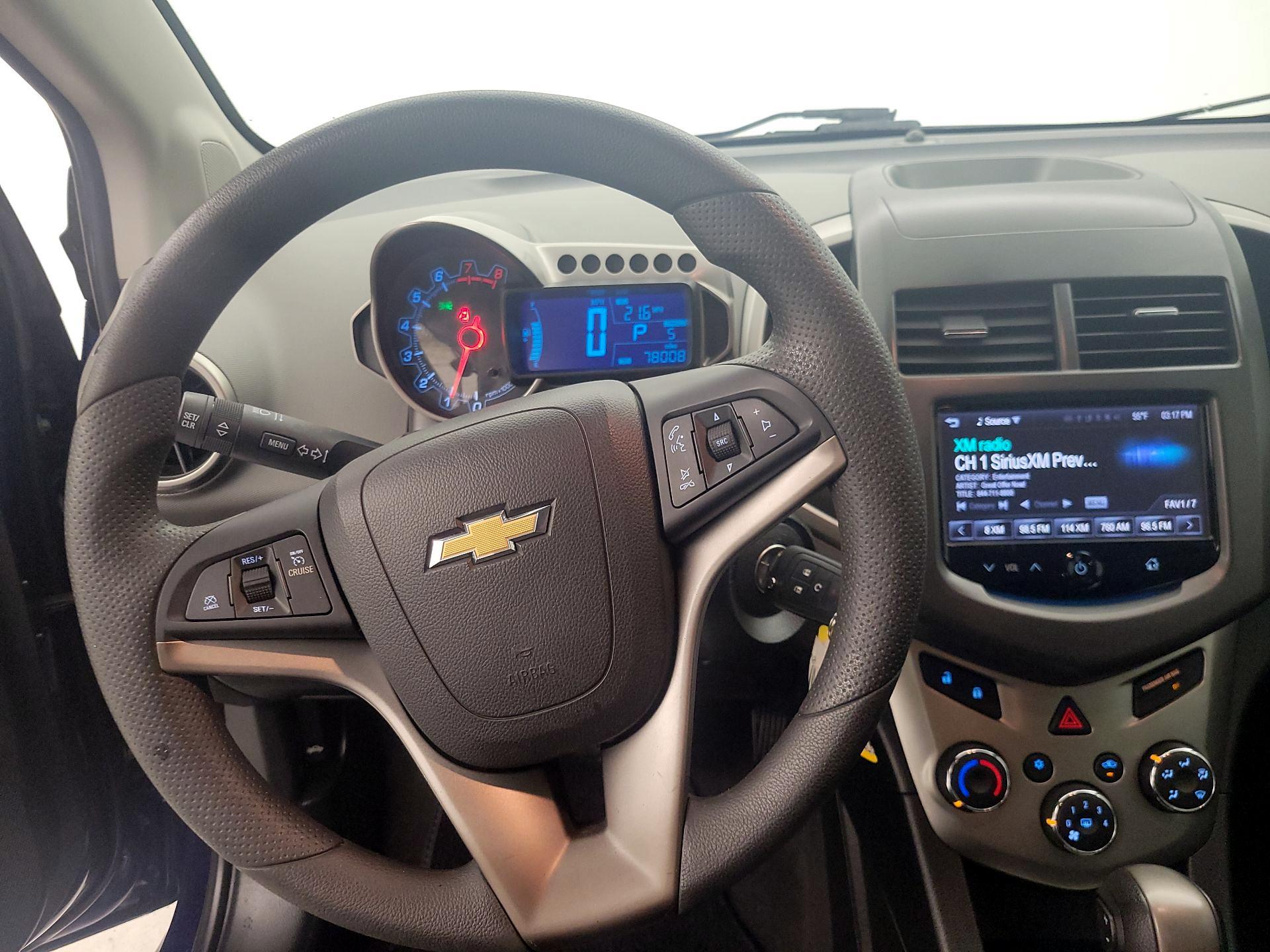 Thumbnail: 2014 Chevrolet Sonic - 10