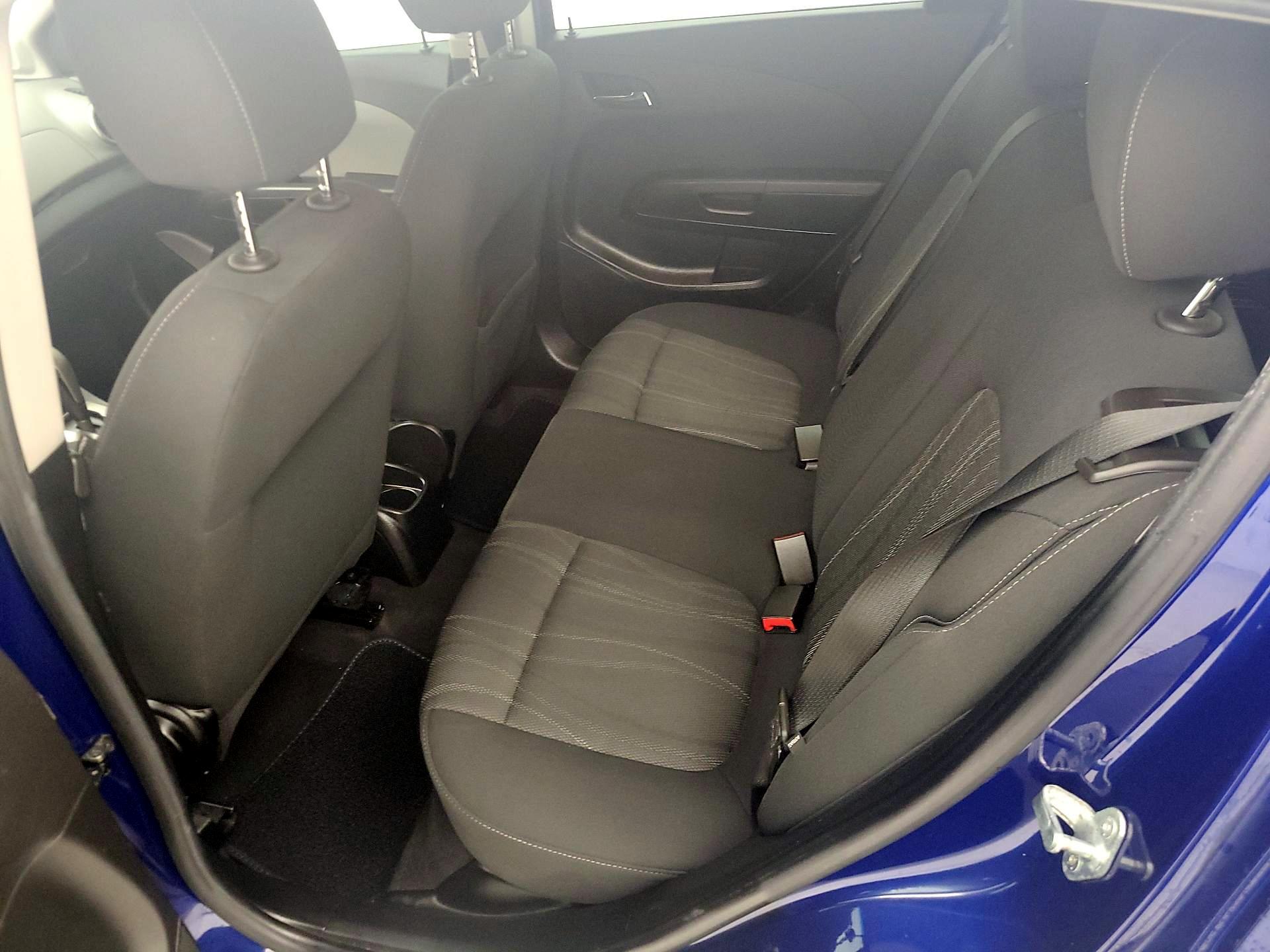 Thumbnail: 2014 Chevrolet Sonic - 18