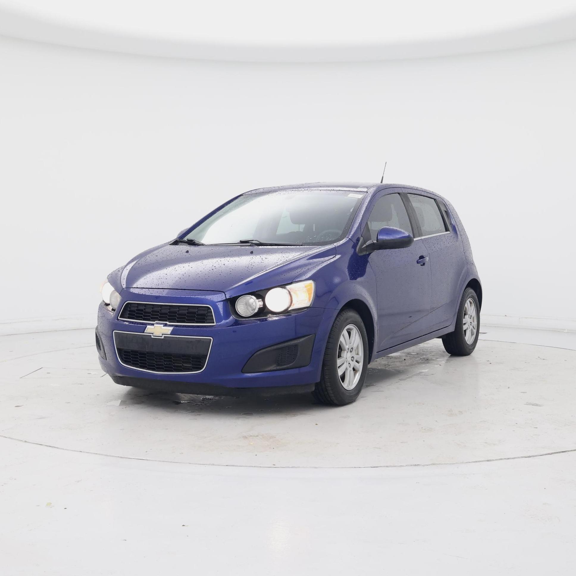 Thumbnail: 2014 Chevrolet Sonic - 4
