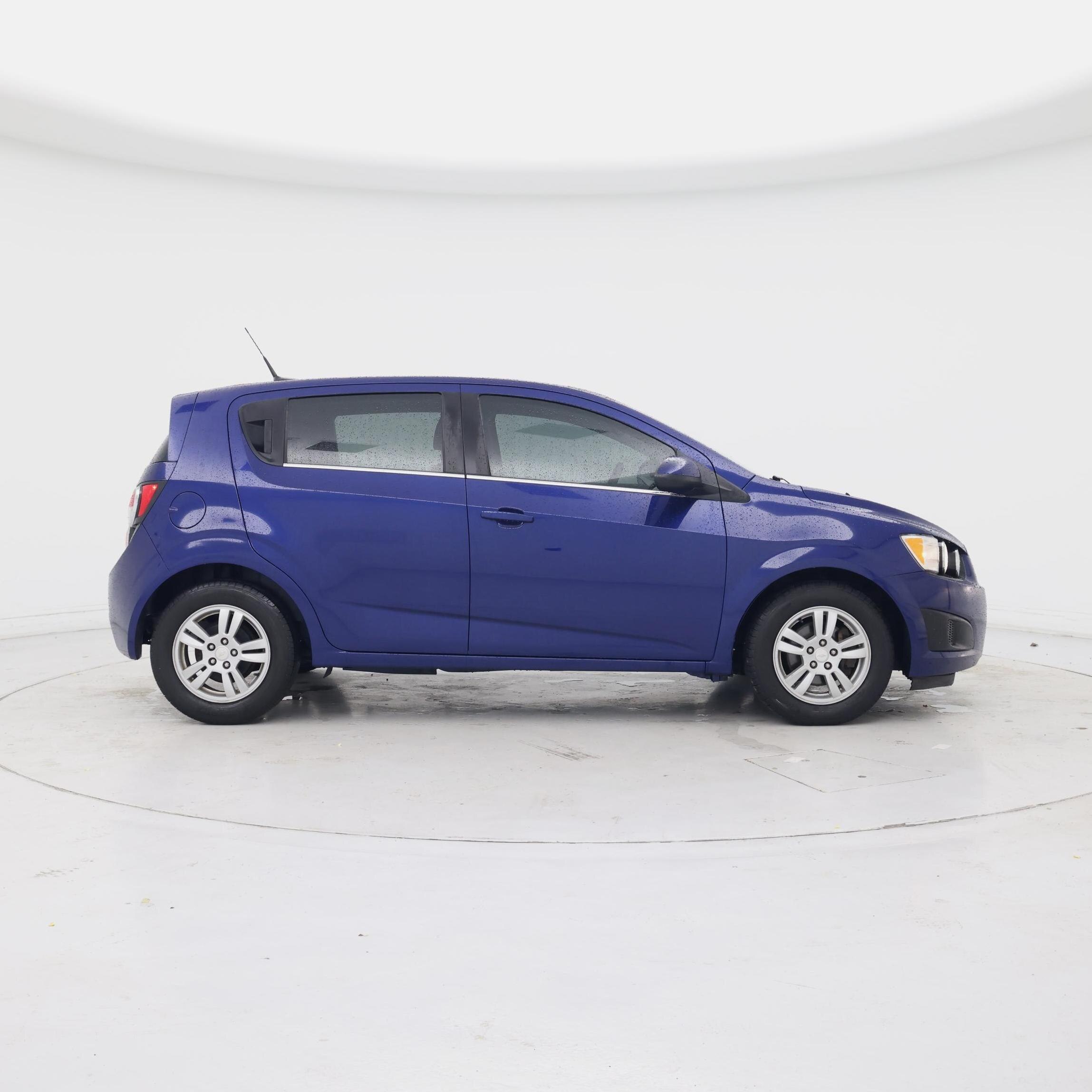 Thumbnail: 2014 Chevrolet Sonic - 7