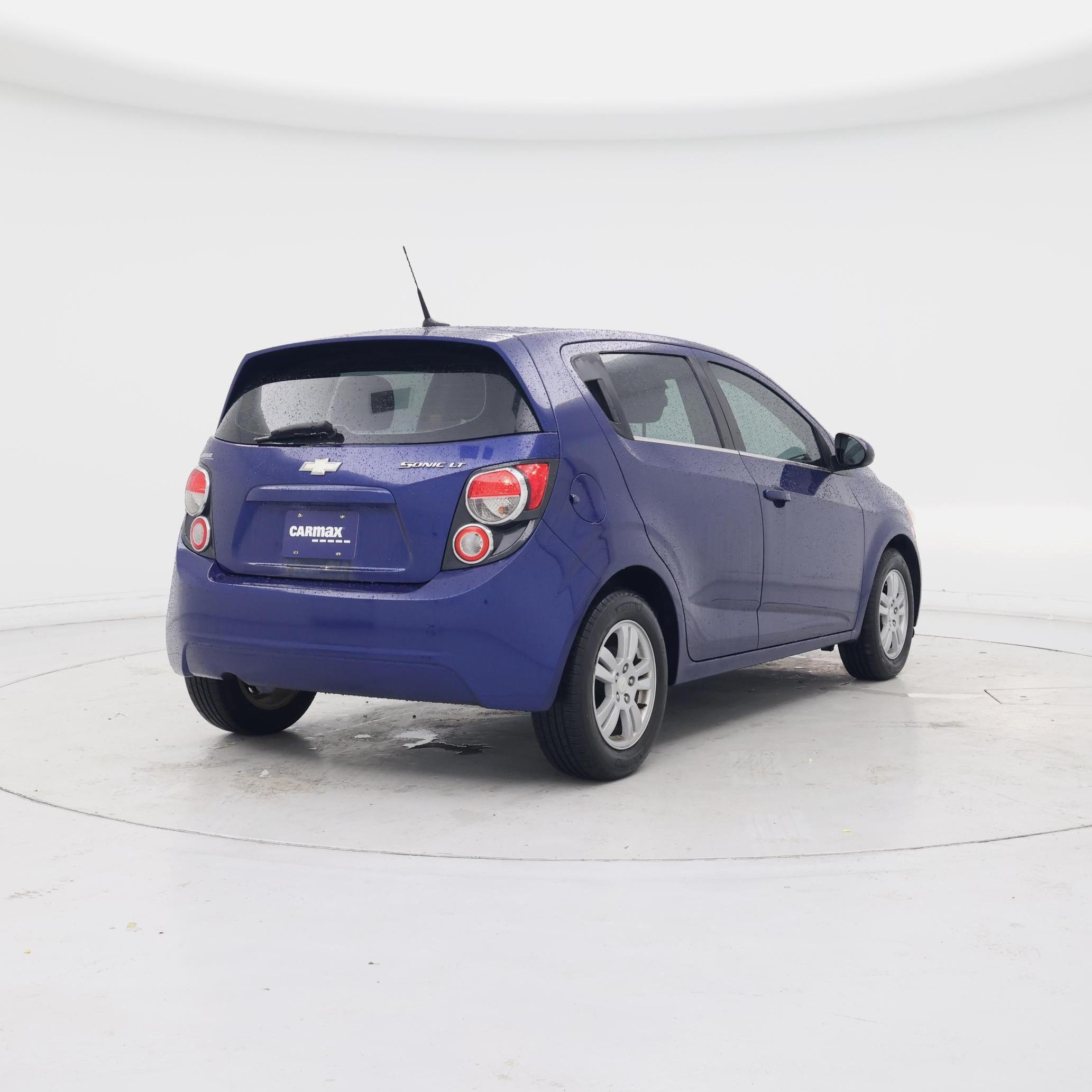 Thumbnail: 2014 Chevrolet Sonic - 8