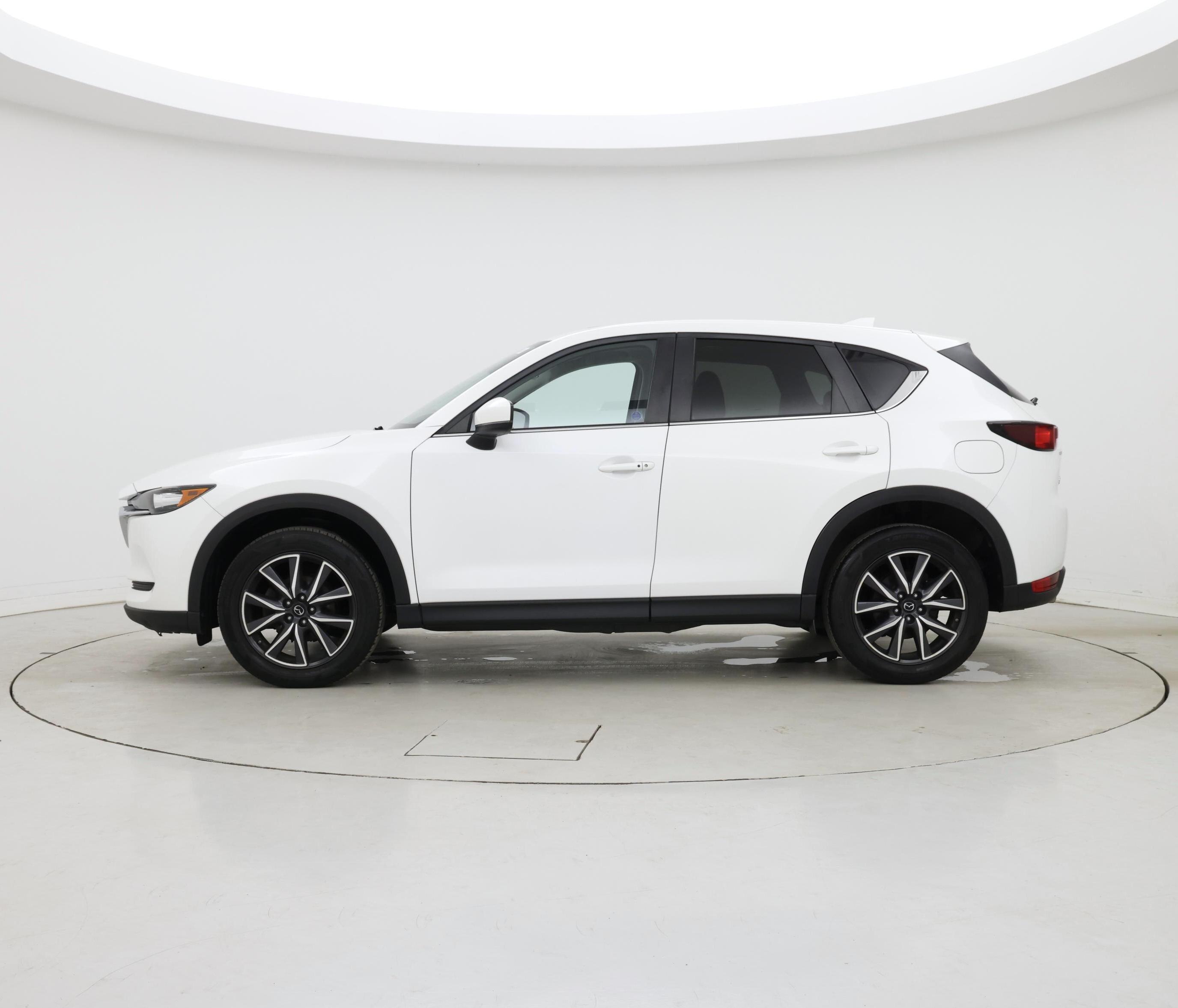 Thumbnail: 2018 Mazda CX-5 - 3