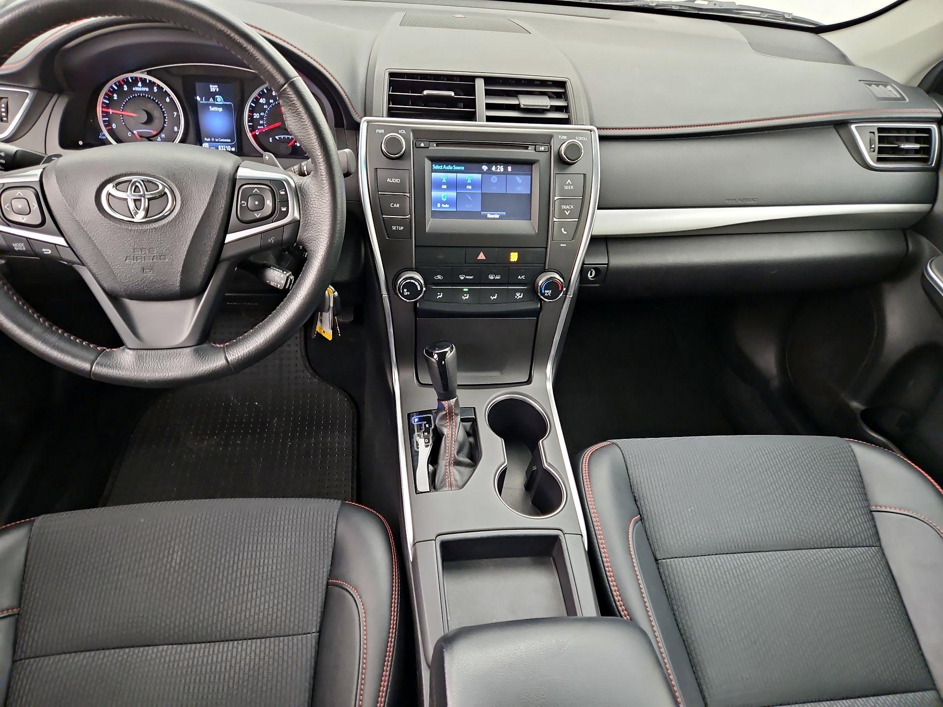 Thumbnail: 2017 Toyota Camry - 9