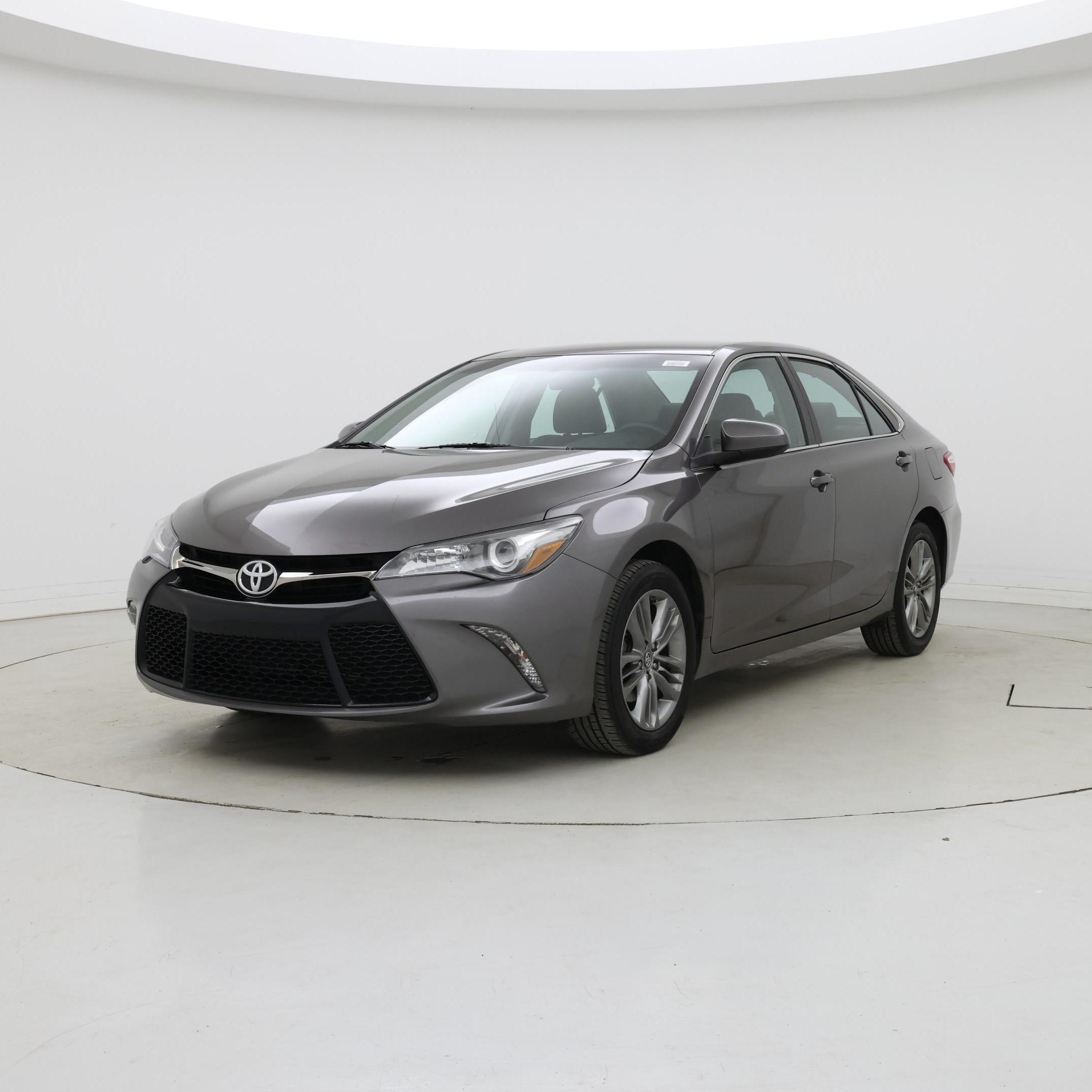Thumbnail: 2017 Toyota Camry - 4