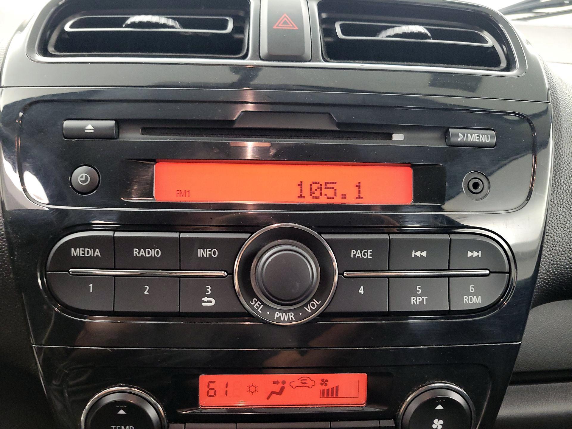 Thumbnail: 2015 Mitsubishi Mirage - 14