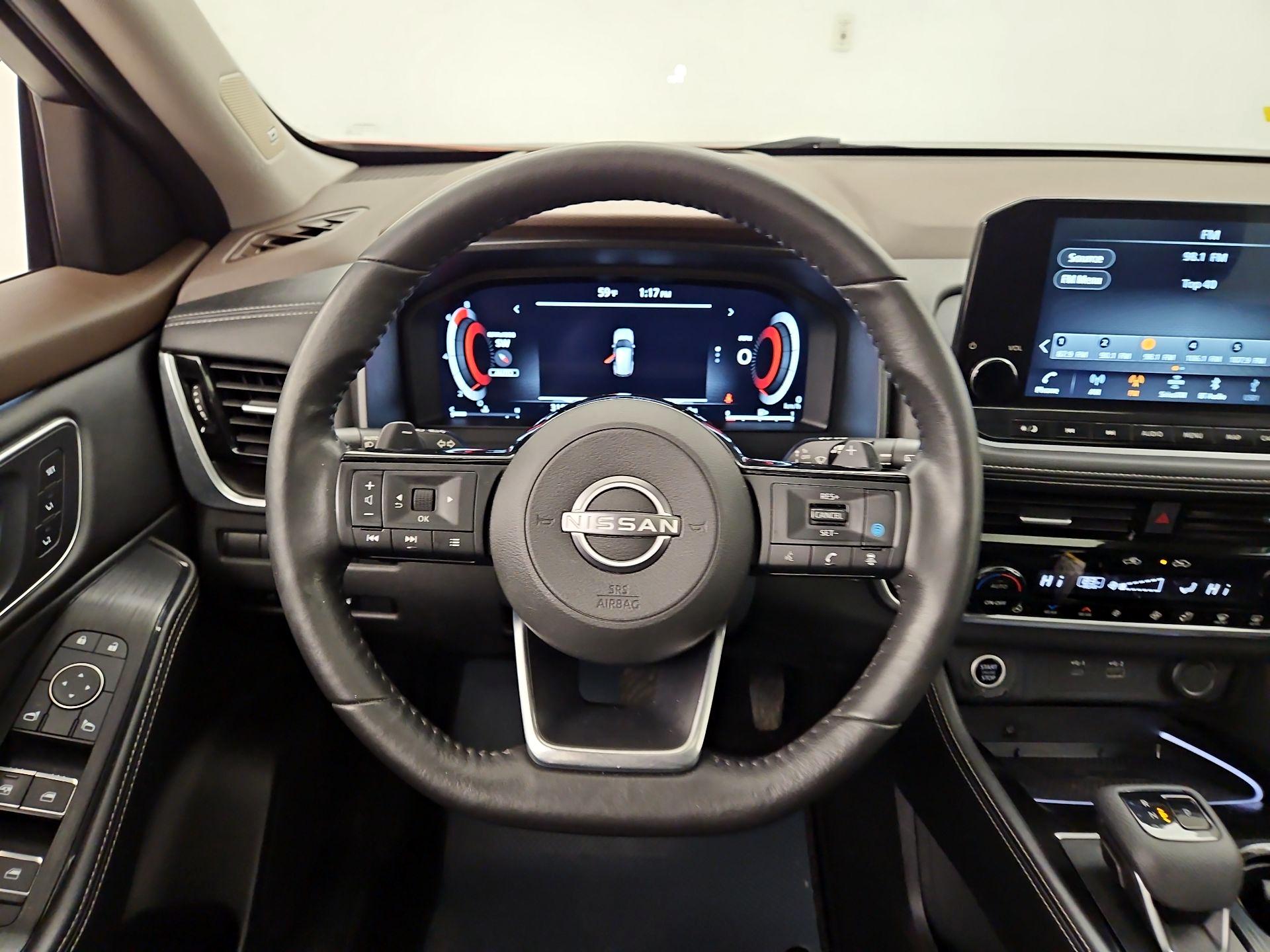Thumbnail: 2022 Nissan Rogue - 10