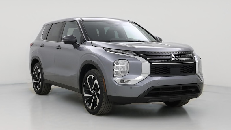 2022 Mitsubishi Outlander SE Hero Image