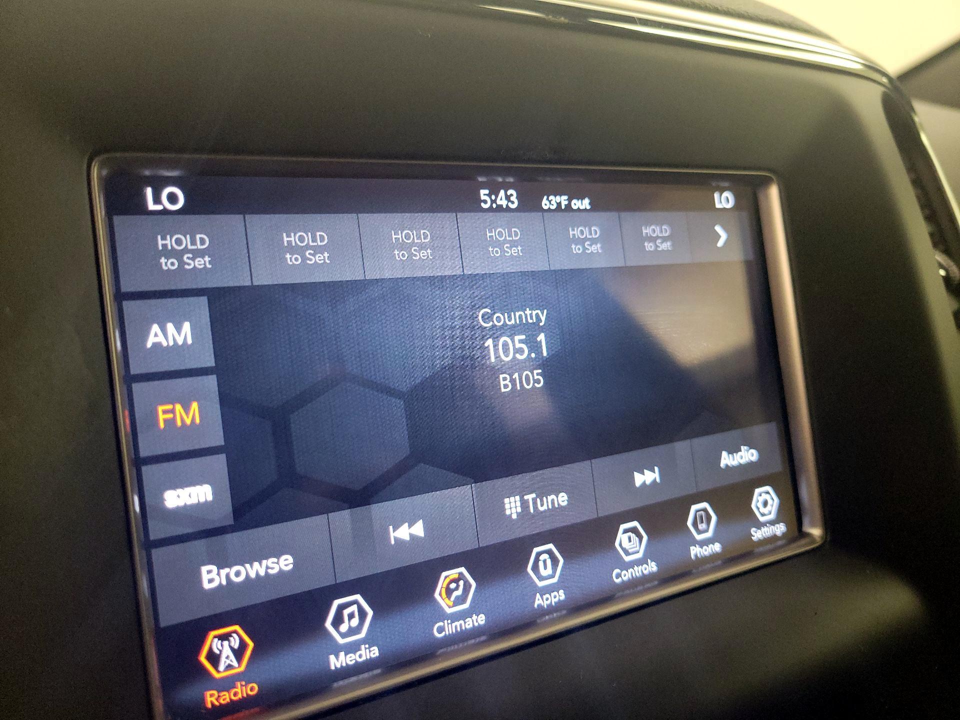 Thumbnail: 2021 Jeep Grand Cherokee - 15