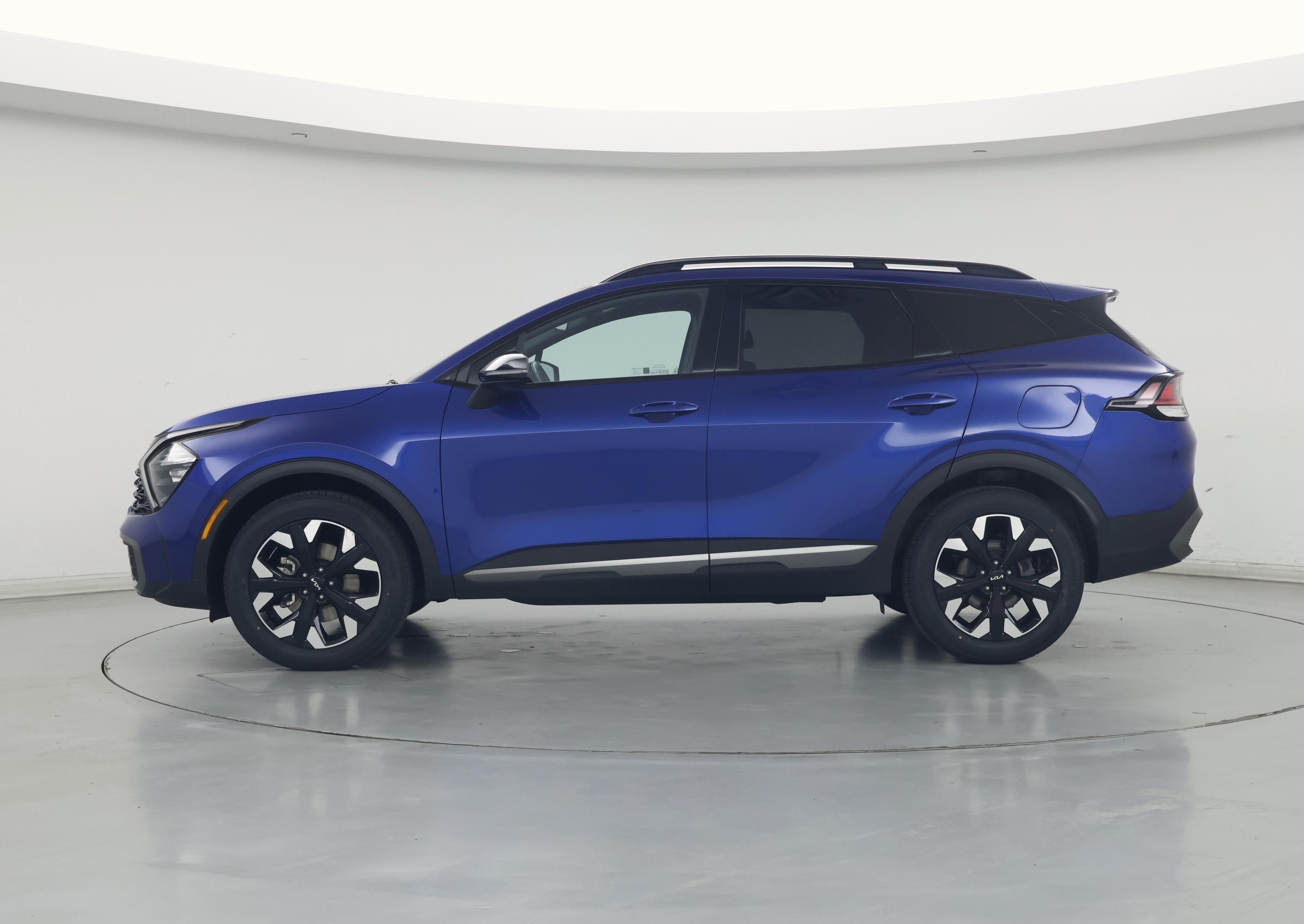 Thumbnail: 2023 Kia Sportage - 3