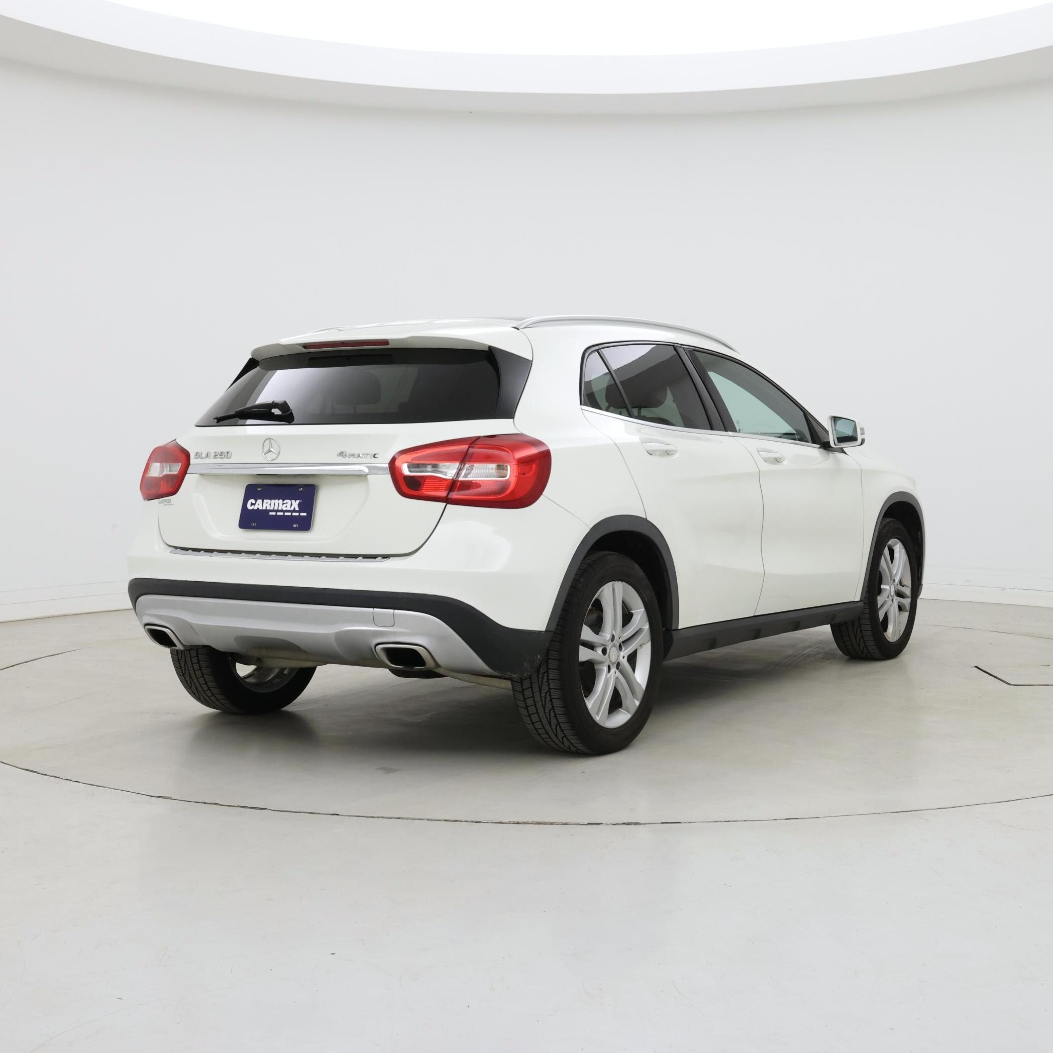 Thumbnail: 2016 Mercedes-Benz GLA - 8
