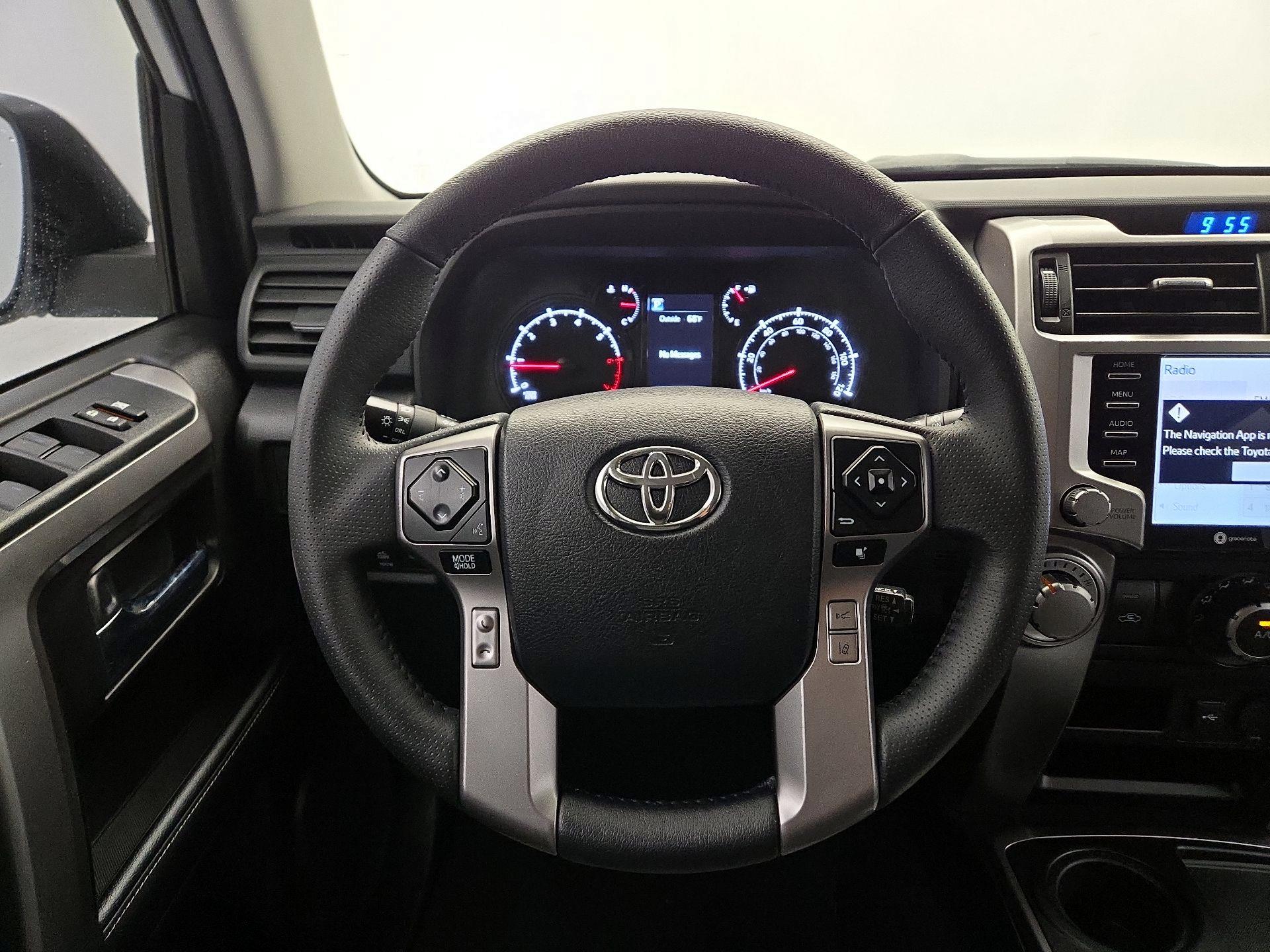 Thumbnail: 2024 Toyota 4Runner - 10