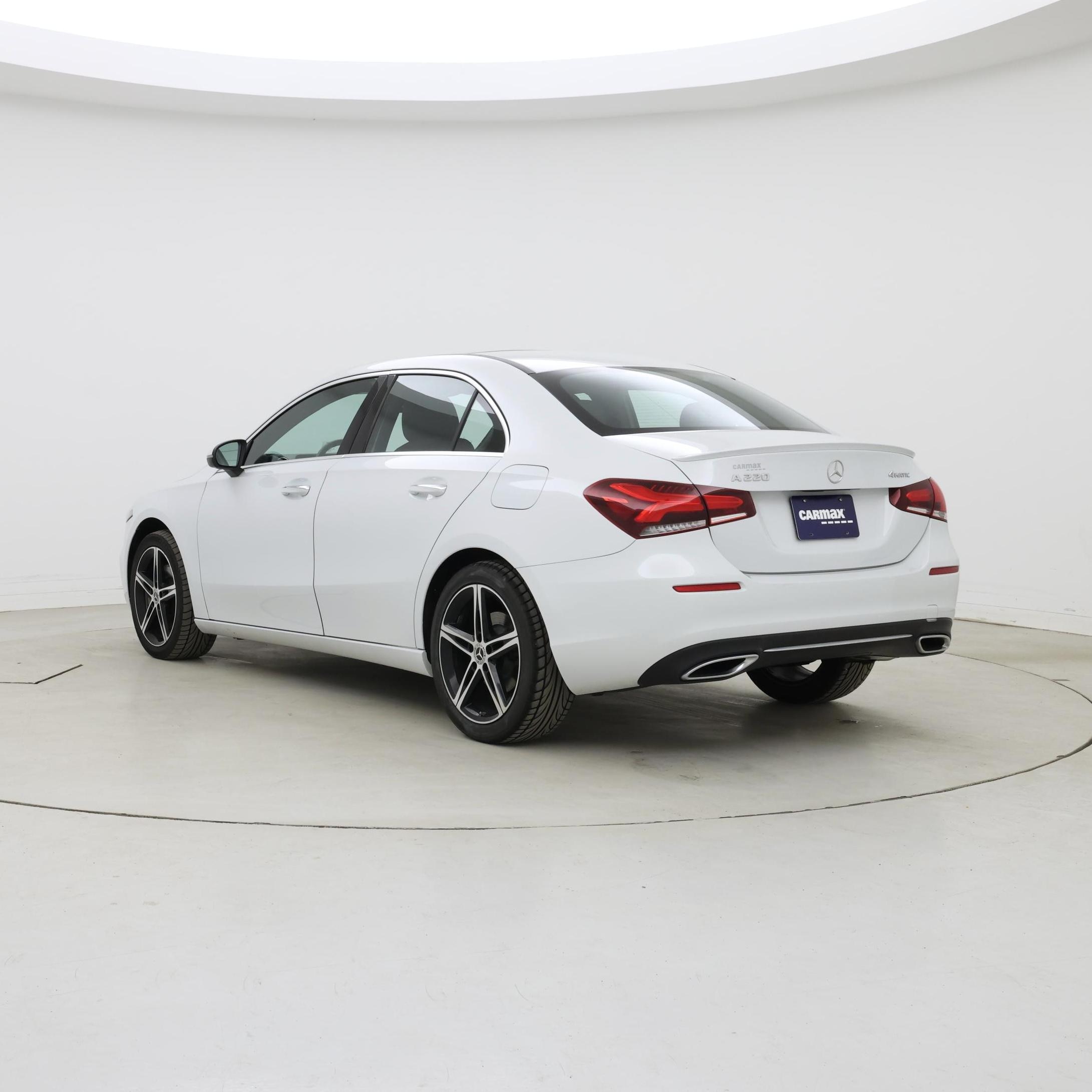 Thumbnail: 2019 Mercedes-Benz A-Class - 2