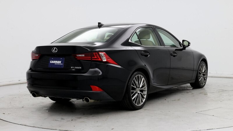 2016 Lexus IS 200t 8