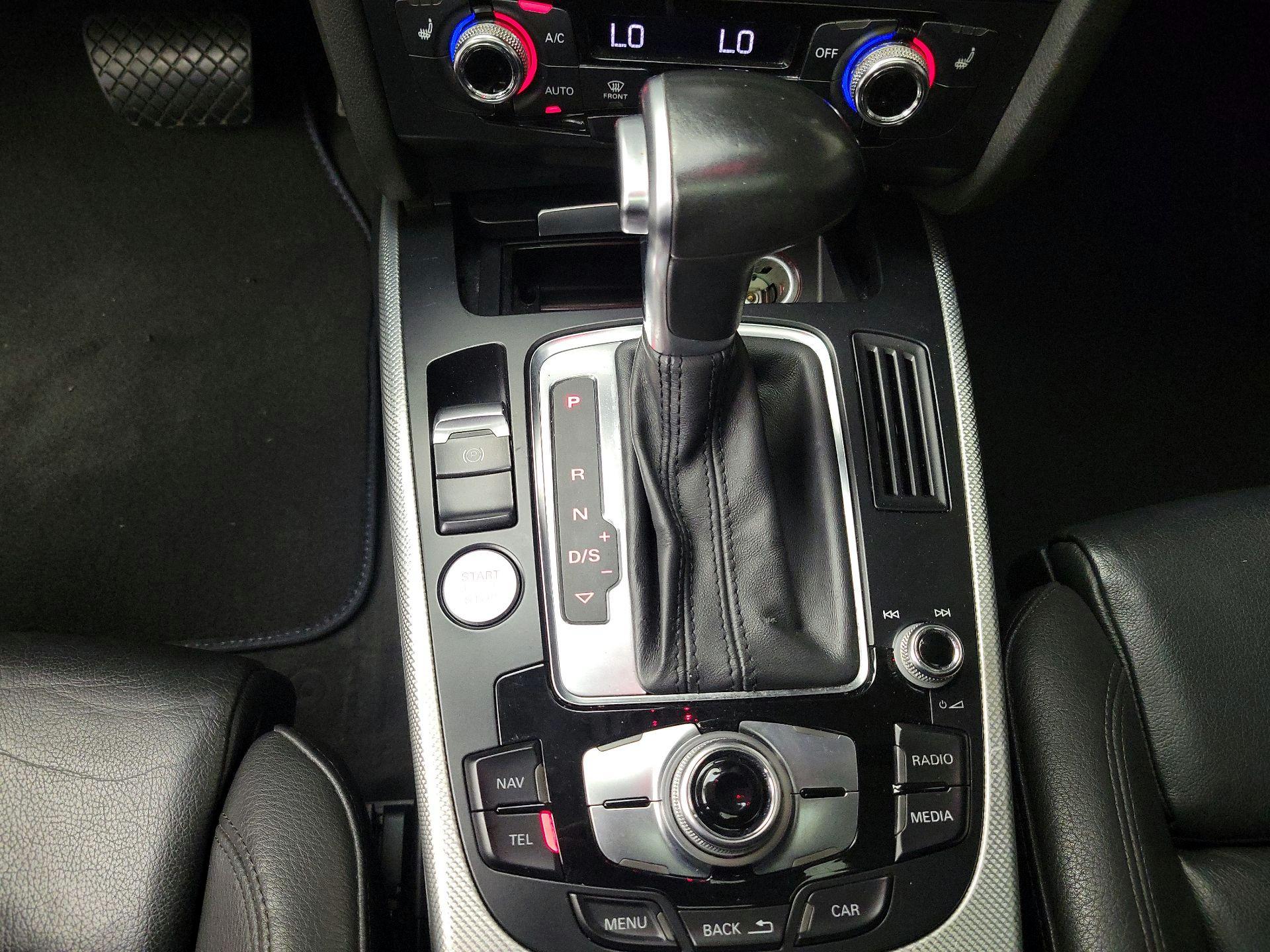 Thumbnail: 2016 Audi A4 - 17