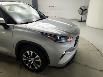 2021 Toyota Highlander XLE -
                Charlotte, NC