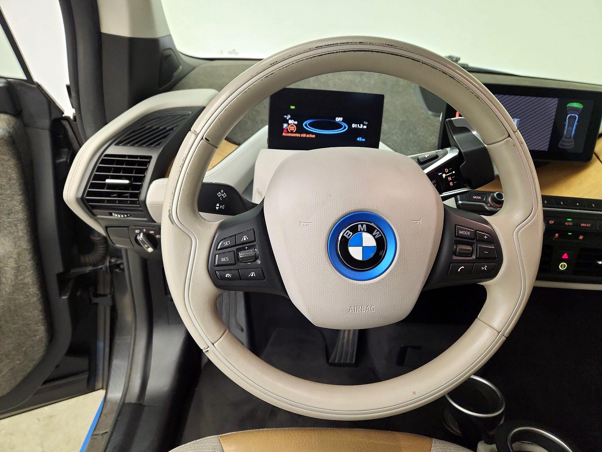 Thumbnail: 2015 BMW i3 - 10