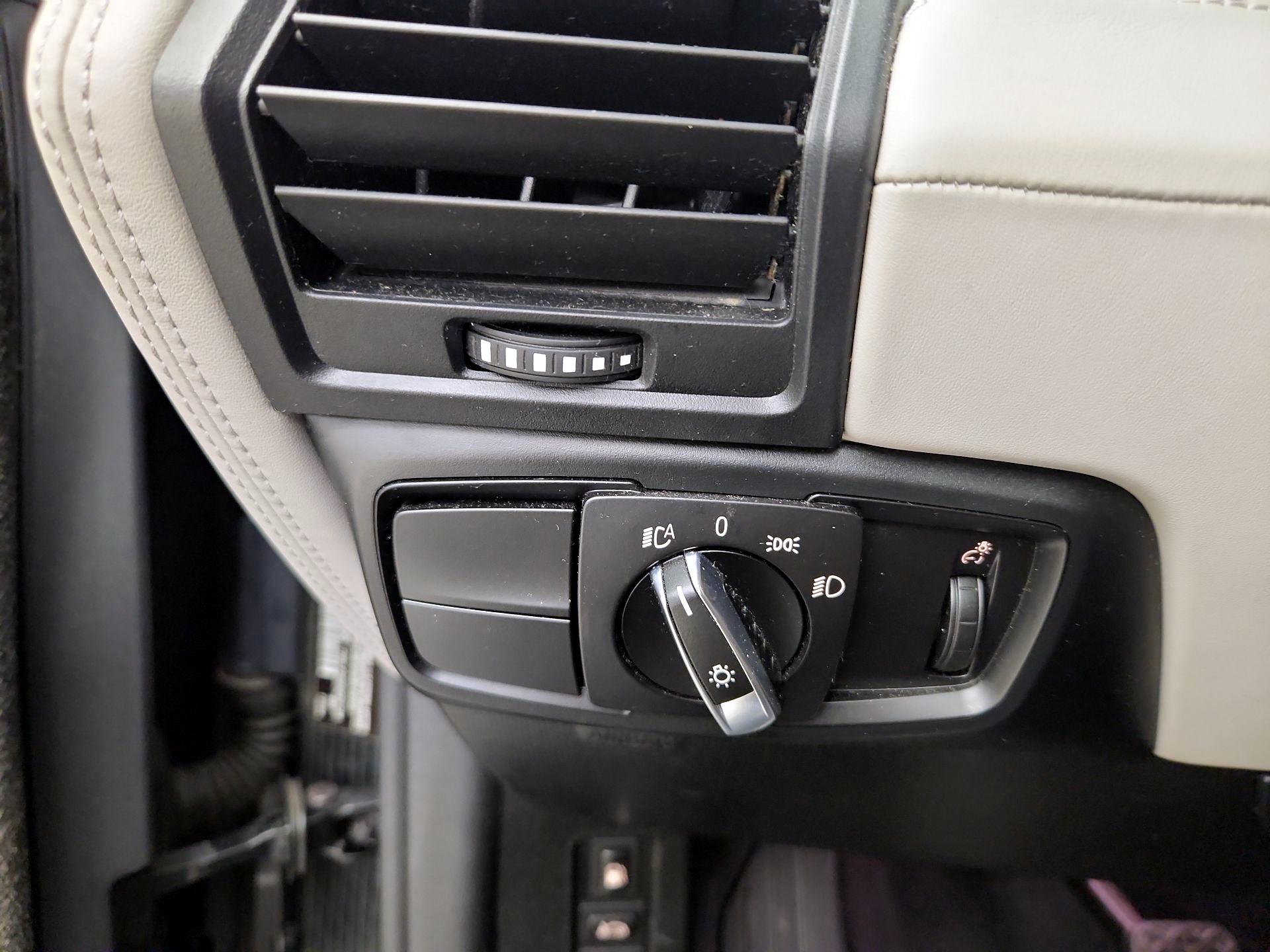 Thumbnail: 2015 BMW i3 - 13