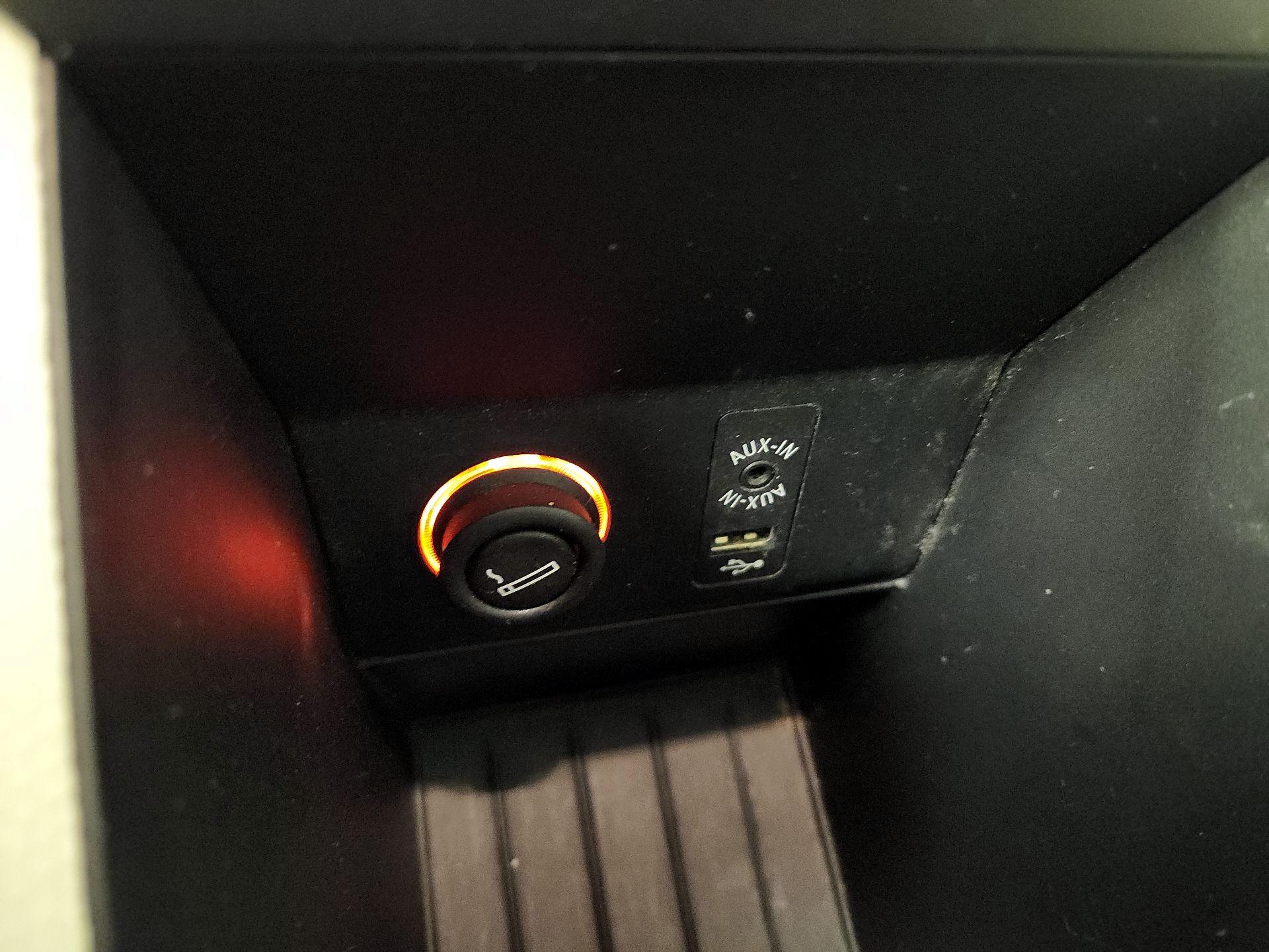 Thumbnail: 2015 BMW i3 - 18
