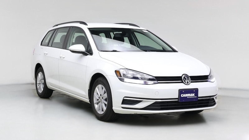 2019 Volkswagen Golf S Hero Image