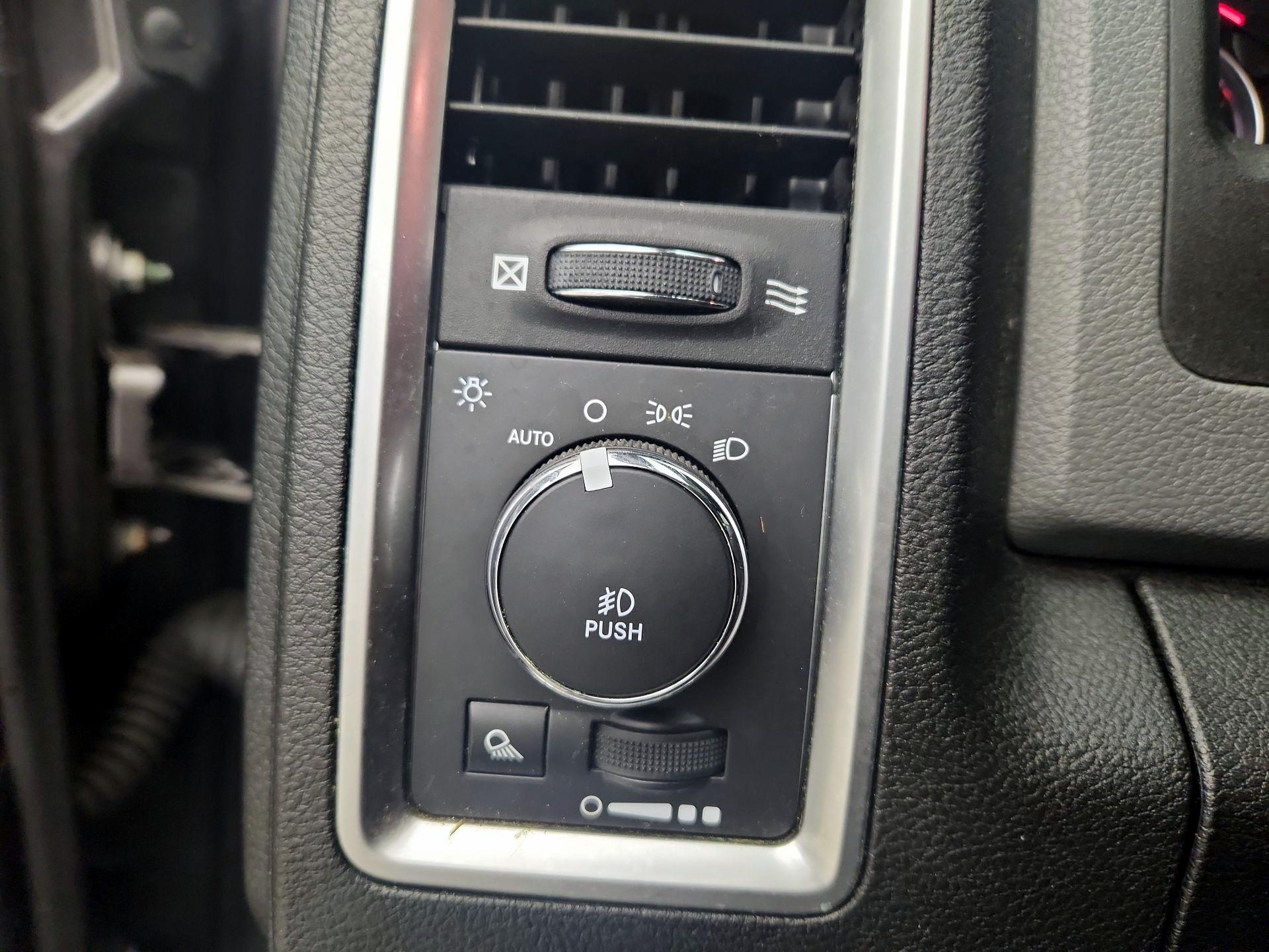 Thumbnail: 2014 RAM 1500 - 13