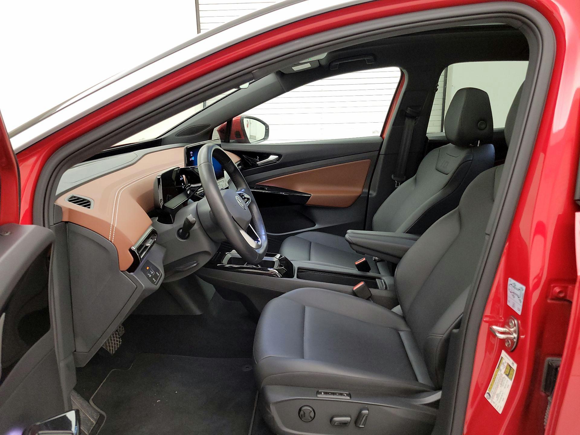 Thumbnail: 2021 Volkswagen ID.4 - 11