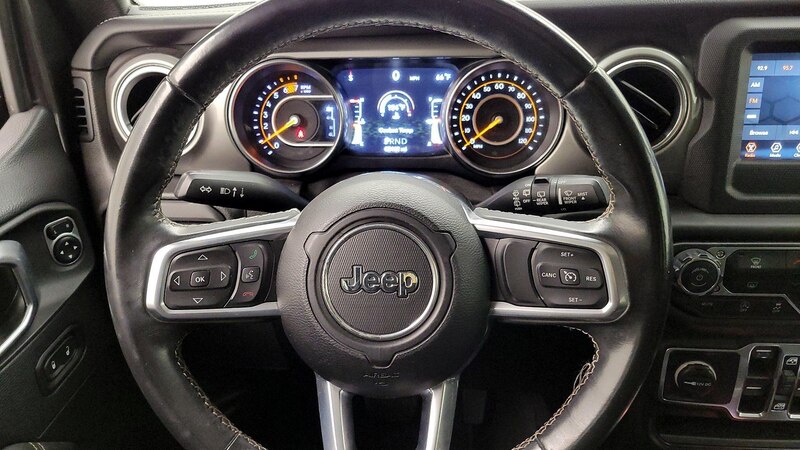 2019 Jeep Wrangler Unlimited Sahara 10
