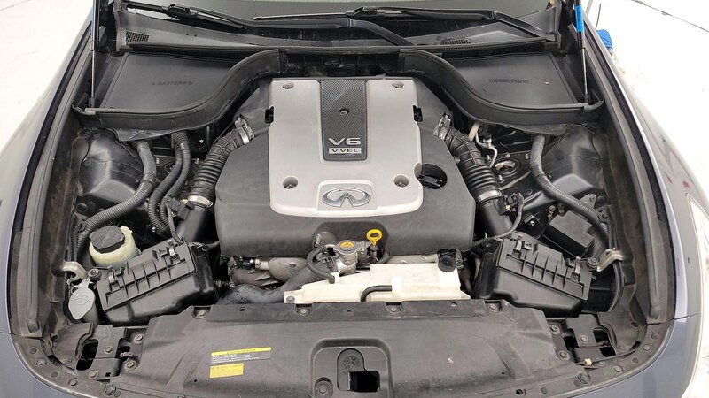 2013 INFINITI G37 Journey 23