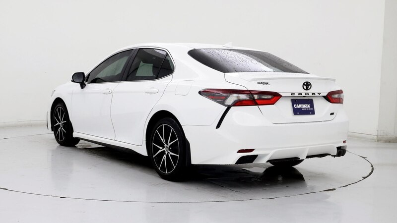 2023 Toyota Camry SE 2