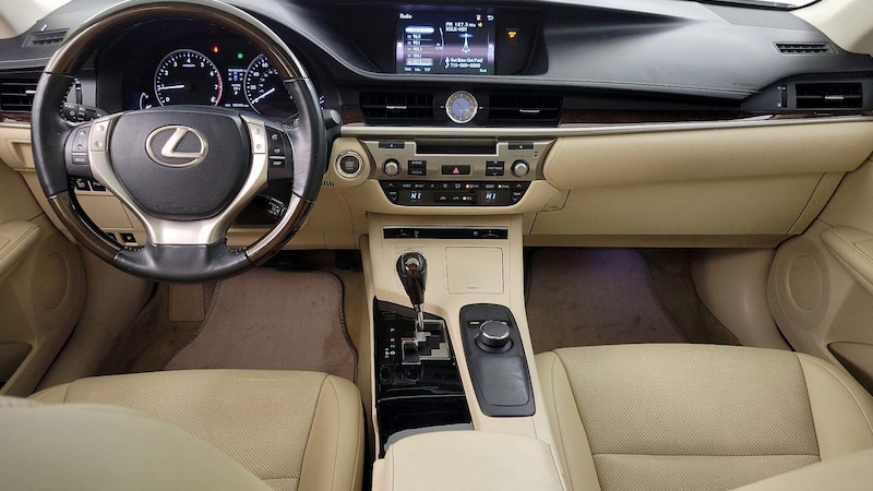 2015 Lexus ES 350 9