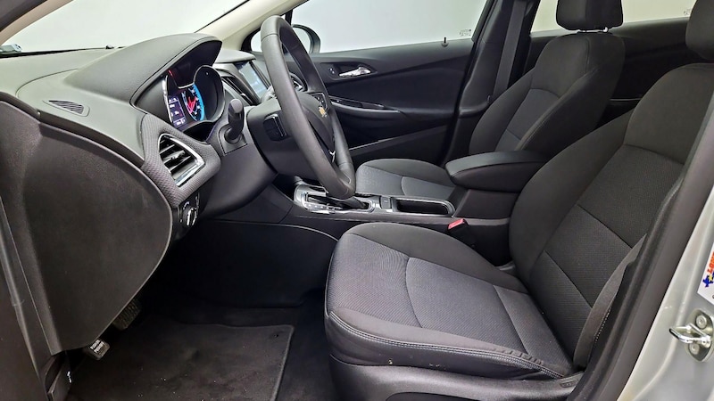 2018 Chevrolet Cruze LT 11